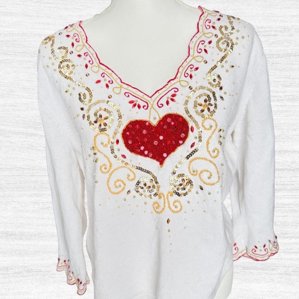 White and Red Heart Embellished Women's Top